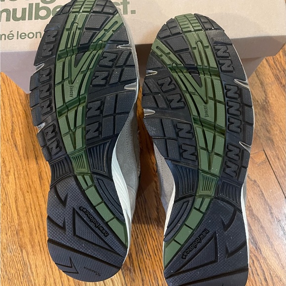 Aime Leon Dore x New Balance 991 MiUK Grey Low Top Sneakers - Picture 7 of 8